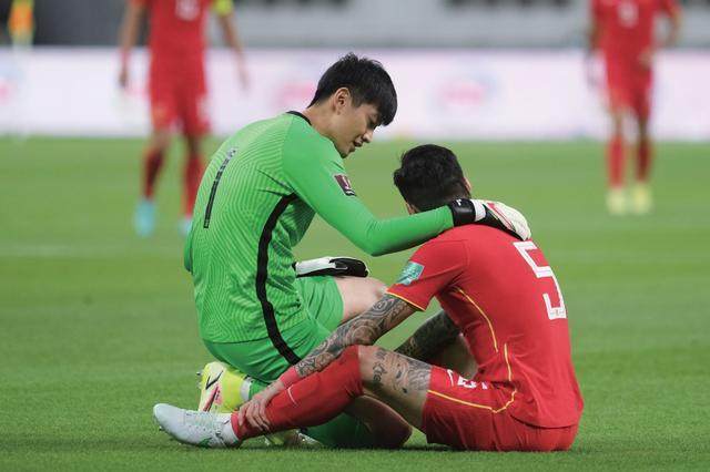 世界杯手机观看平台-张琳芃单独疗伤国足专人负责 两周后复出可战越南