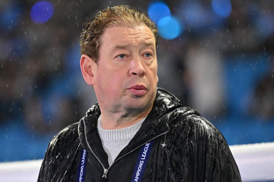 世界杯官方客户端安装-阿马杜炮轰斯卢茨基:关系破裂互相不说话!想踢球就必须离开申花