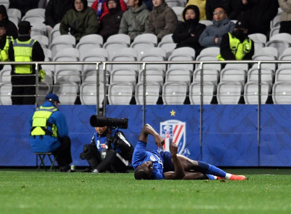 世界杯官方客户端安装-阿马杜炮轰斯卢茨基:关系破裂互相不说话!想踢球就必须离开申花