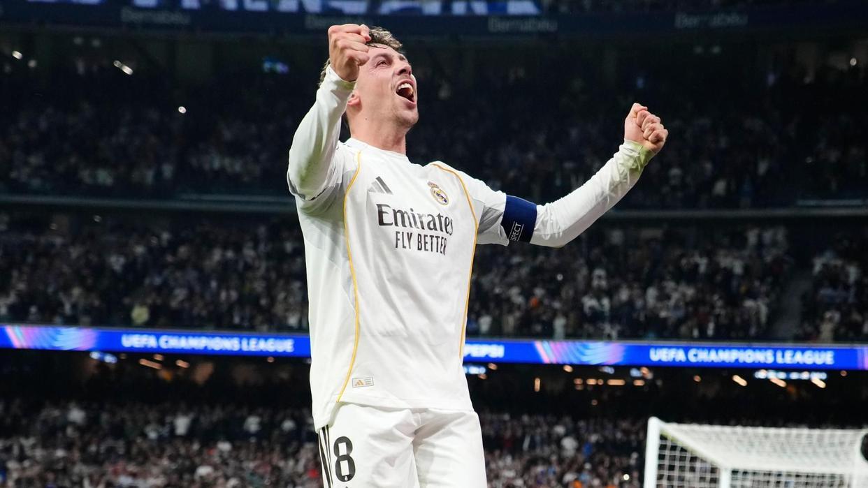 世界杯手机观看平台-“地球上最被低估的球员”完成史诗之夜！22分钟帽子戏法打爆曼城